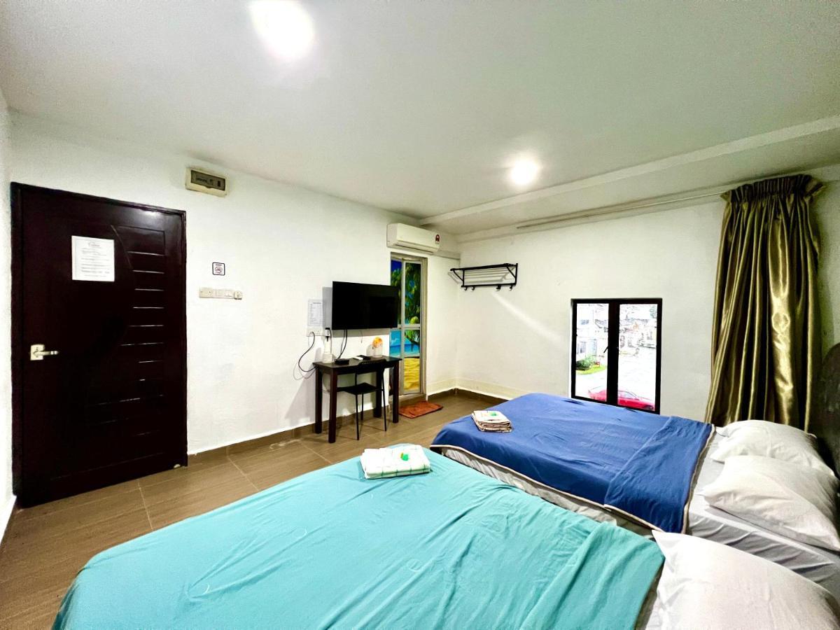 Homestay 55 Джохор-Бару Экстерьер фото