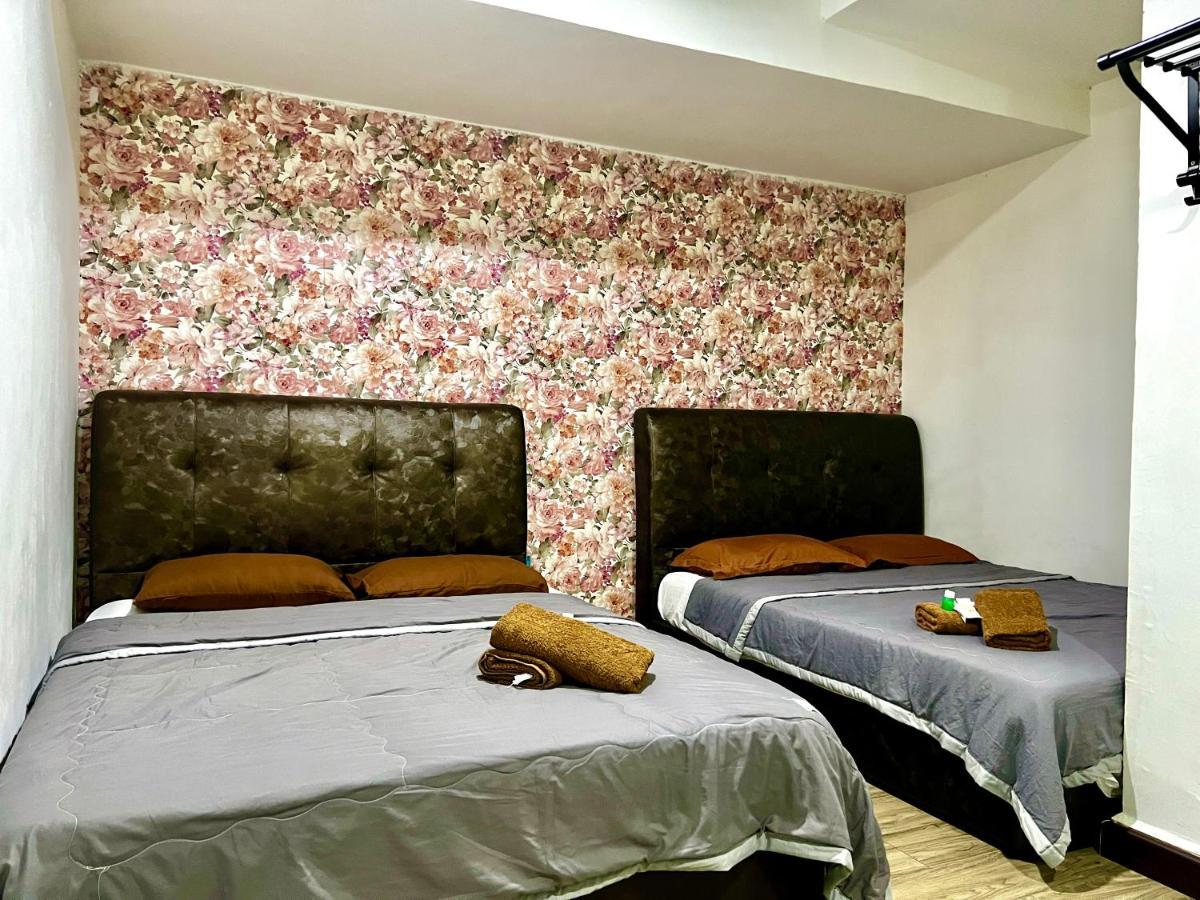 Homestay 55 Джохор-Бару Экстерьер фото
